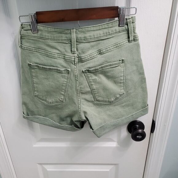 Universal Threads jean shorts duo - Picture 6 of 8